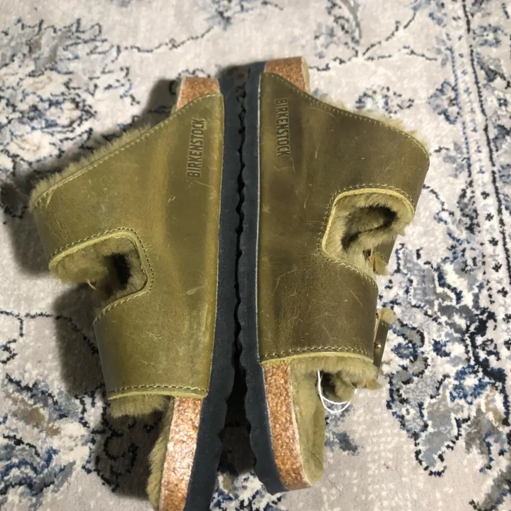 Birkenstock Arizona Big buckle Shearling sandal slide fur olive green
